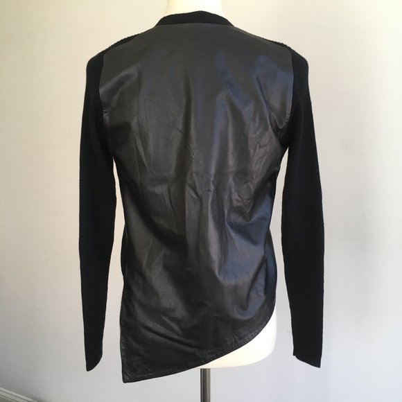 Revolve Soyer Black Leather Wool V Neck Asymmetrical Ribbed Crop Sweater Small - Picture 7 of 14